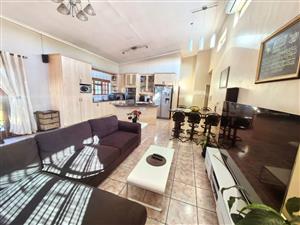 House For Sale in Cravenby