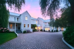 House For Sale in Fourways Gardens