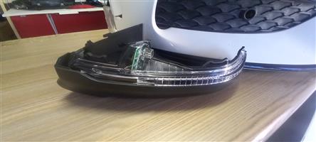 2017(LEFT) AUDI Q7 MIRROR COVER WITH AN INDICATOR LIGHT FOR SALE