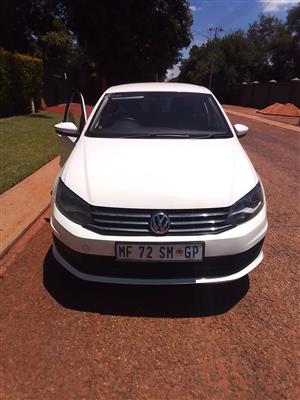 2019 polo 1.6 trendline with 118000km 