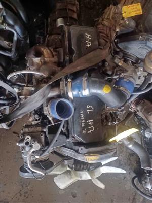 Complete Toyota Hilux 3.0L 5L engine for sale