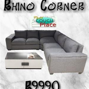 Corner Couch In Living Room Furniture In Gauteng Junk Mail