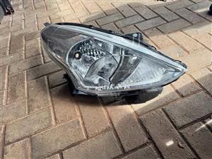 Nissan Almera Right Headlight