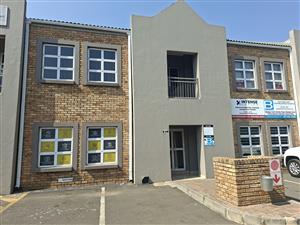 COMMERCIAL PROPERTY IN HUGHES BOKSBURG