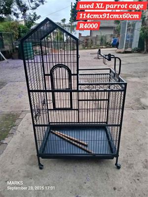 Xl parrot cage
