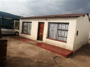 4 Roomed house up for rent in Katlehong, Mosiliki Section.