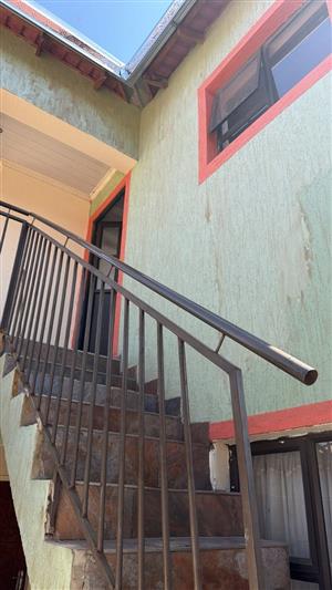 1 room for rent is available with ensuite 