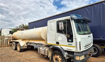 2012 IVECO 260E24 WATER TANKER