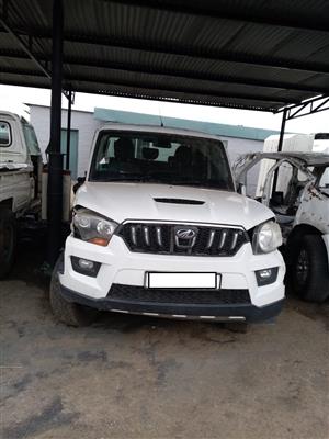 MAHINDRA SCORPIO PICK UP DOUBLE CAB STRIPPING FOR SPARES