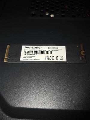Hikvision E1000 256GB M.2 PCI-e Gen3 x4 NVMe