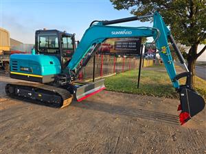 2025 New Sunward 6 ton excavators