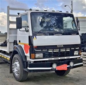 2009 TATA 1518, FLATDECK