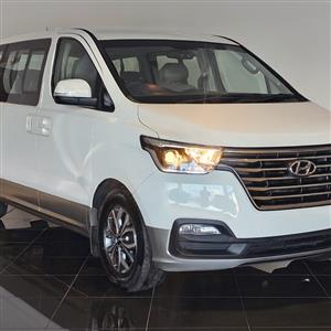   Hyundai H-1 2.5 CRDi Elite Auto – White 