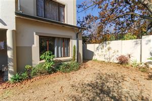 **Gorgeous Two-Bedroom Ground Floor Corner Apartment with Massive Garden in Morningside**