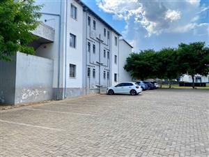 Apartment For Sale in Fleurhof