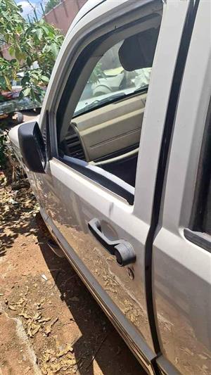 Jeep Limited LEFT font door