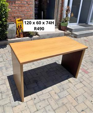 OFFICE DESK