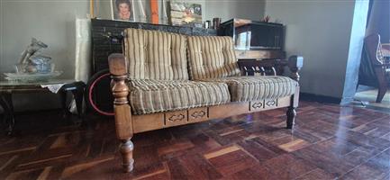 7 Seater furniture set with side tables