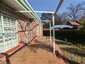 Sought-After Address Close to the Vaal
