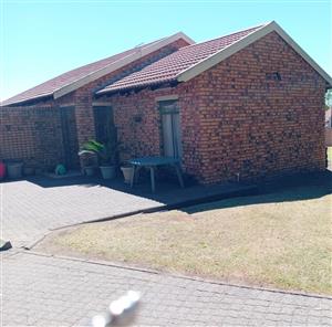 Spacious 4-Bedroom Family Home