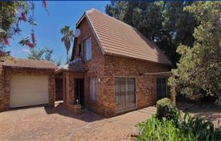 House For Sale in Birch Acres Ext 6