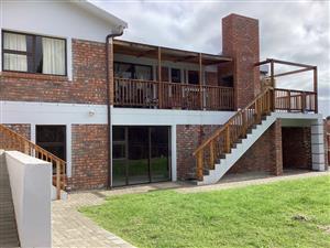 House For Sale in Albertinia