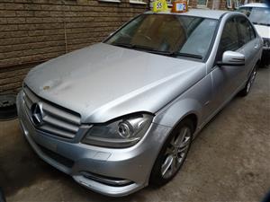 Mercedes C200 W204 BE Elegance AT - 2011