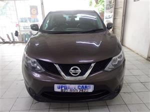 2014 NISSAN QASHQAI 1.2 Visata  101 000km   Manual  DARK GOLD CO ( Spare Weel & Jack )