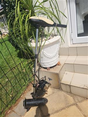 Jarvis Marine transom mount 44lb trolling motor