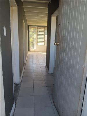 Available immediately 2 bedroom upstairs flat to rent in Windsor East