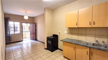 NEAT 2-BEDROOM APARTMENT WITH LOCKUP GARAGE IN POLOKWANE CENTRAL