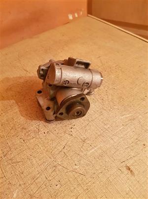 MERCEDES SPRINTER OR VITO POWER STEERING PUMP FORSALE