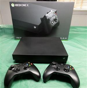 Xbox one x 1tb console includes all cables and 1 wireless control
