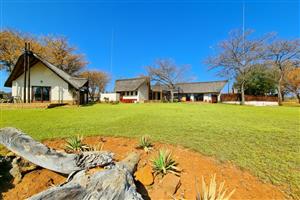 EXQUISITE BUSHVELD LODGE RETREAT AT KORO CREEK, HUGE PRICE DROP LIMITED FOR 3 MONTHS!