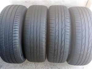 Good set of 215/60/17 Bridgestone tyres for sell