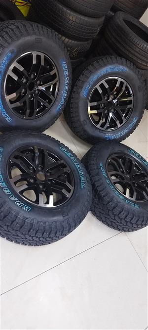 General Graber 265/70 R17 with raptor rim 
