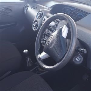 Toyota Etios 1.5 manual Petrol Sedan 