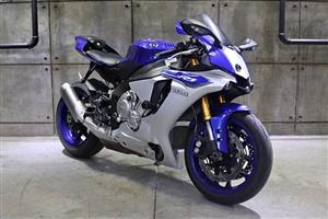 2018 Yamaha YZF-R1 [NEW SPEC  - - Finance Available - Trade Ins Welcome