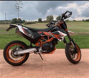 2015 KTM 690 SMC-R