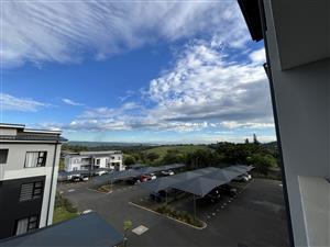 Modern 2-Bedroom Unit with Scenic Views