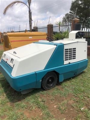 Tennant 800 road sweeper