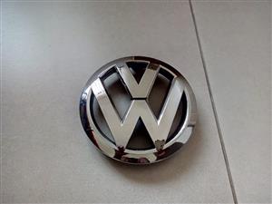 VW POLO 6R 10/14 BRAND NEW FRONT GRILLE BADGES SALE