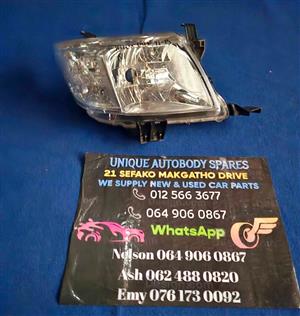 Toyota Hilux D4D Right Headlight