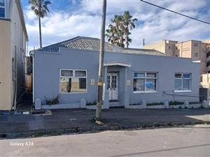 Prime Investment Opportunity; Earn Up to R19,000, 6 Bedroom Property with 3 bathrooms, in Quigney