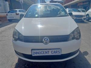 2012 VW POLO VIVO SEDAN 1.4 PETROL, MANUAL TRANSMISSION, WHITE COLOUR