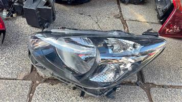Mazda 2 headlight