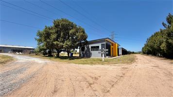 27 m² Storage Container – Farm along R304, Stellenbosch