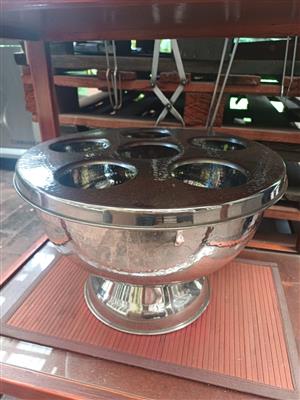 6 x Champagne bottle/ Wine holder @ R500