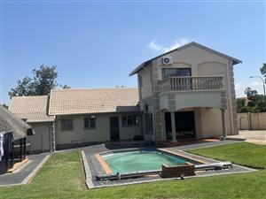 Spacious 4-bedroom home in Brackendowns, Alberton, featuring modern finishes and a lovely garden!
