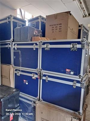 STORAGE CHESTS LARGE,MEDIUM AND SMALL